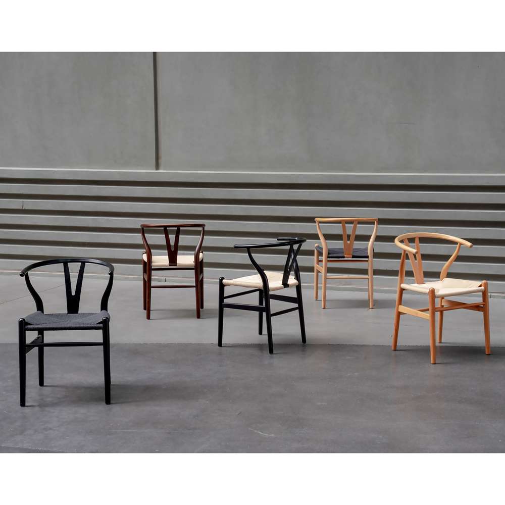 Euro Style - Evelina Side Chair in Walnut with Natural Rush Seat (Set of 2) - 08157WAL veiw 8