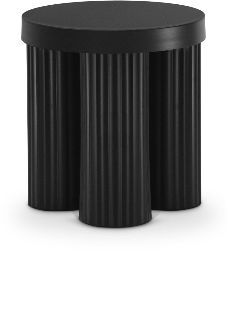 Meridian Furniture - Rhodes Black End Table - 279Black-ET veiw 1