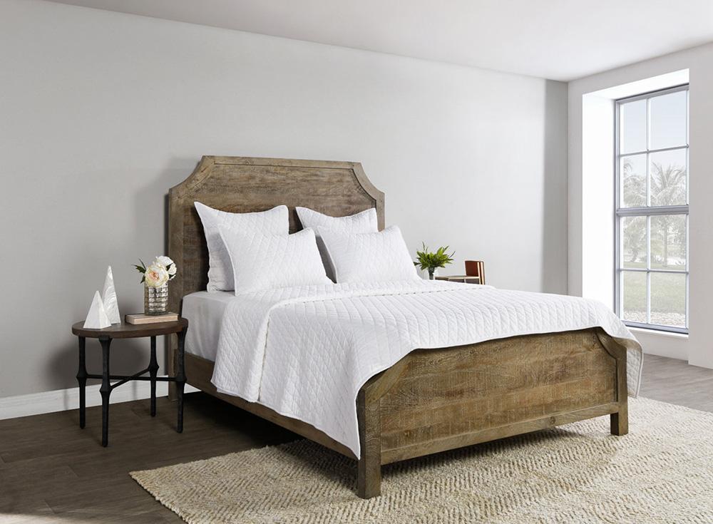 Villa by Classic Home - Lana 100% Cotton White King Quilt - 108W - White - V250037 veiw 2