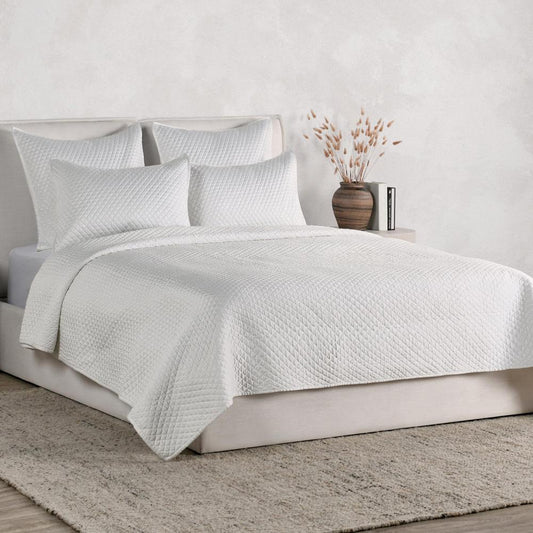 Villa by Classic Home - Winthrop 100% Sateen White King Quilt - 96W - White - V021547 veiw 2