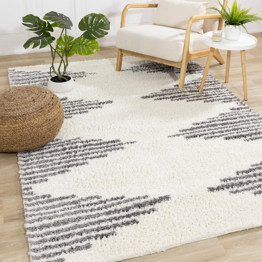 Kalora Interiors - Pascal Cream Grey Inverted Diamond Pattern Rug, 53in x 77in - H022/4131 160230 veiw 2