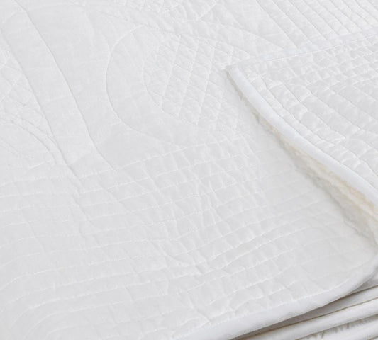 Villa by Classic Home - Anessa Linen Blend King Quilt - White - V230074 veiw 3