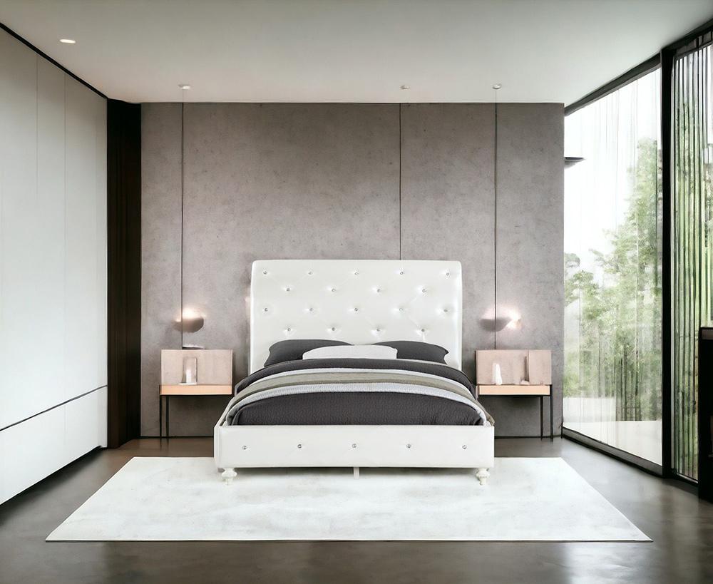 ACME Furniture - Dorothy Full Bed (Padded Sleigh) - Pearl White Synthetic Leather & Ivory - BD02264F veiw 8