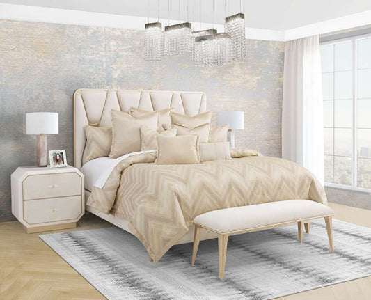 AICO by Michael Amini - Infinity 10-Piece King Duvet Set - Gold - BCS-KD10-INFNTY-GLD veiw 2