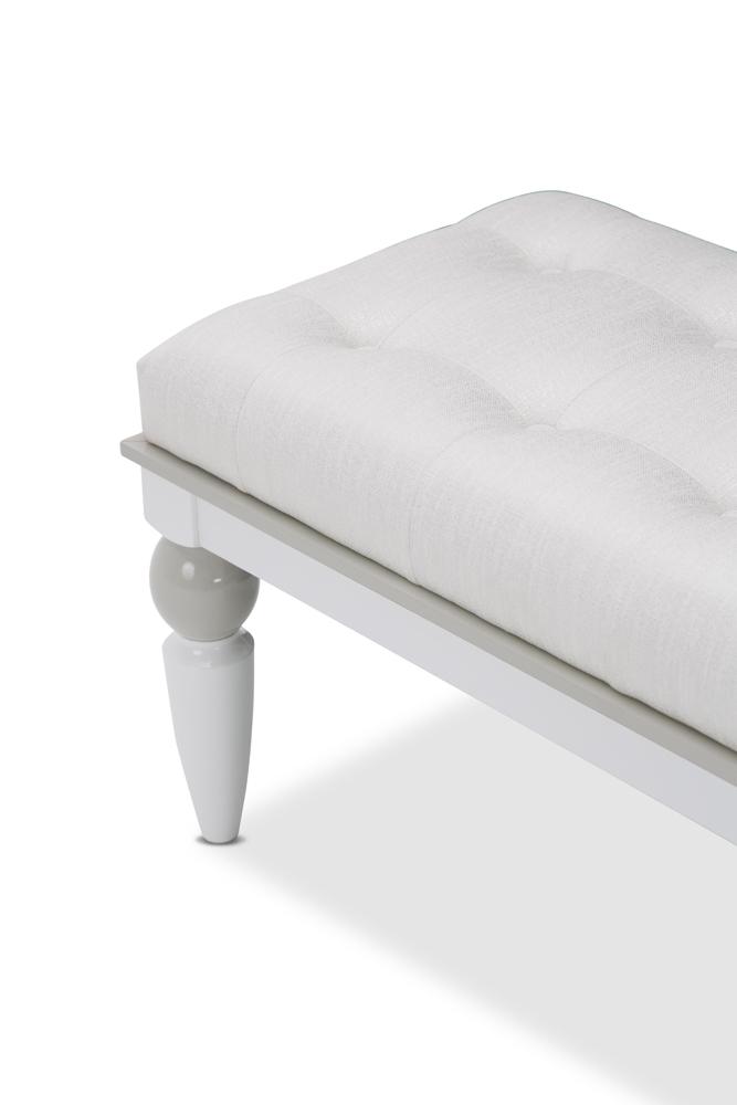 AICO by Michael Amini - Sky Tower Bedside Bench in Cloud White - 9025694-108 veiw 3