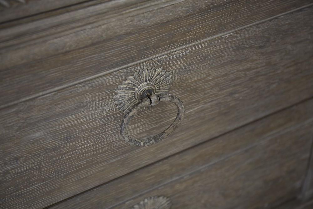 A.R.T. Furniture - Summer Creek Light Keepers Drawer Chest in Scrubbed Oak - 251150-1303 veiw 3