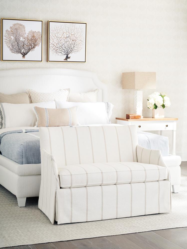 Barclay Butera - Upholstery Agate Settee, White - 5416-23-40 veiw 3