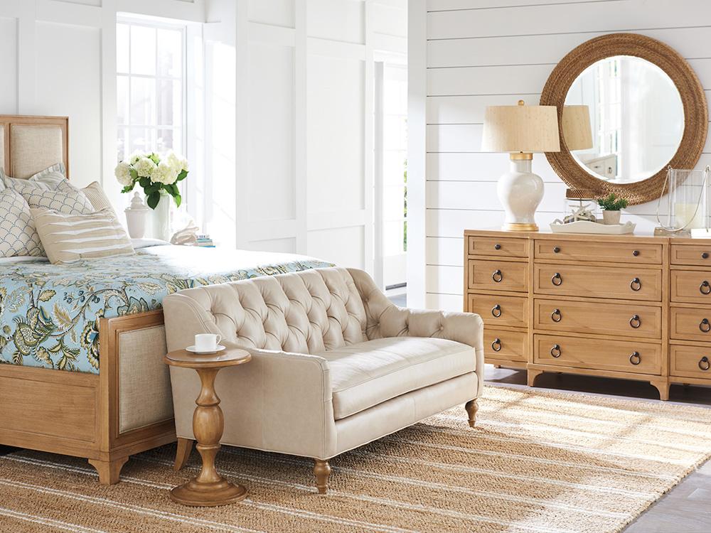 Barclay Butera - Upholstery Hyland Park Leather Settee, Laguna Sands - LL5412-23-40 veiw 3