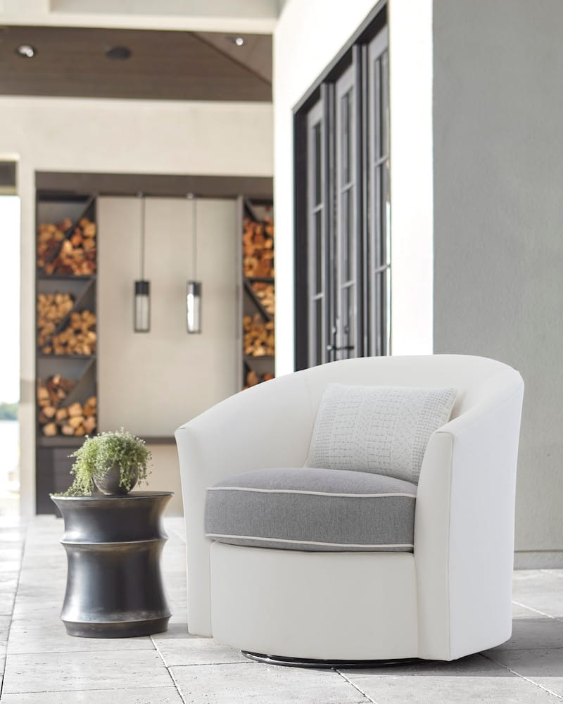 Bernhardt - Exteriors Maya Round Accent Table - X01123 view 6