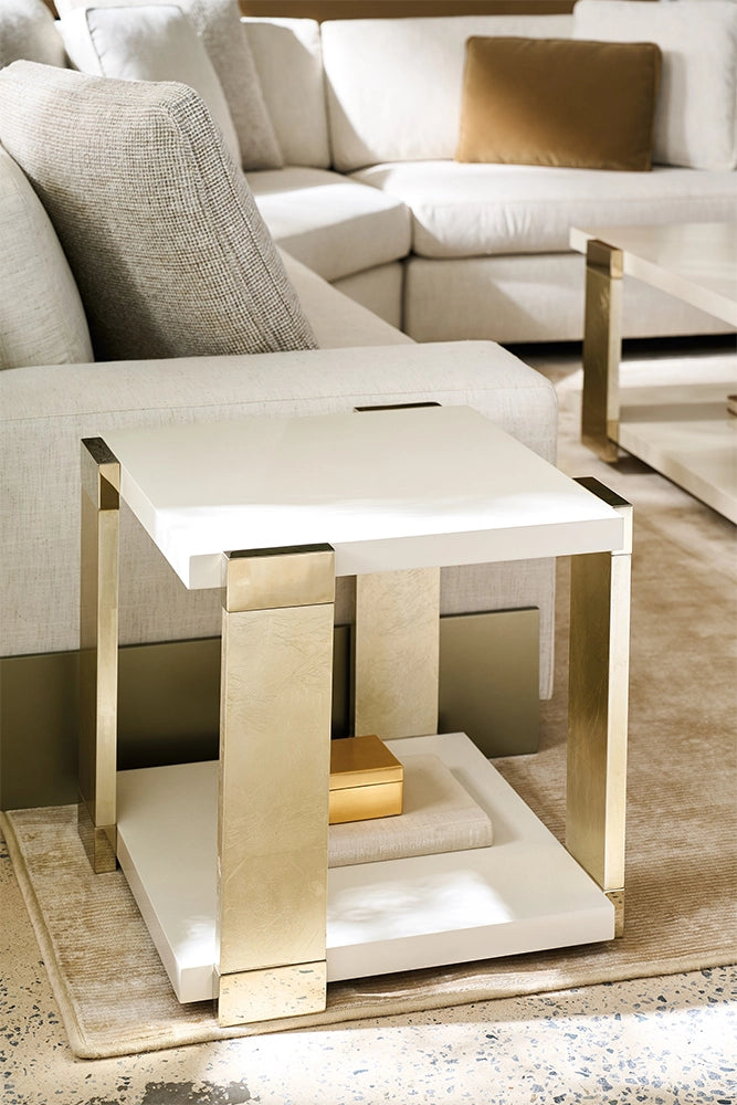 Caracole - ILl Take The Corner End Table - CLA-424-416