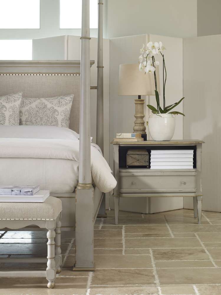 Century Furniture - Monarch - Madeline Nightstand - MN5771 veiw 2