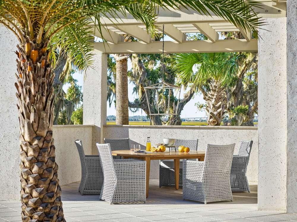 Coastal Living Outdoor - Chesapeake Round Dining Table - U012650C veiw 6