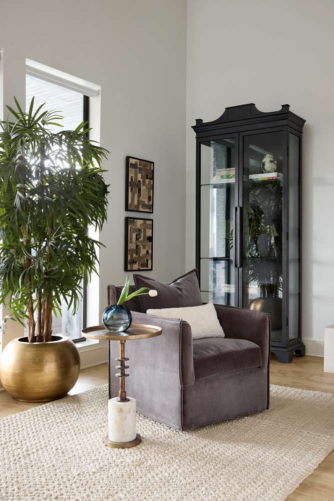 Cyan Design - Corvus Planter - 11347 veiw 7