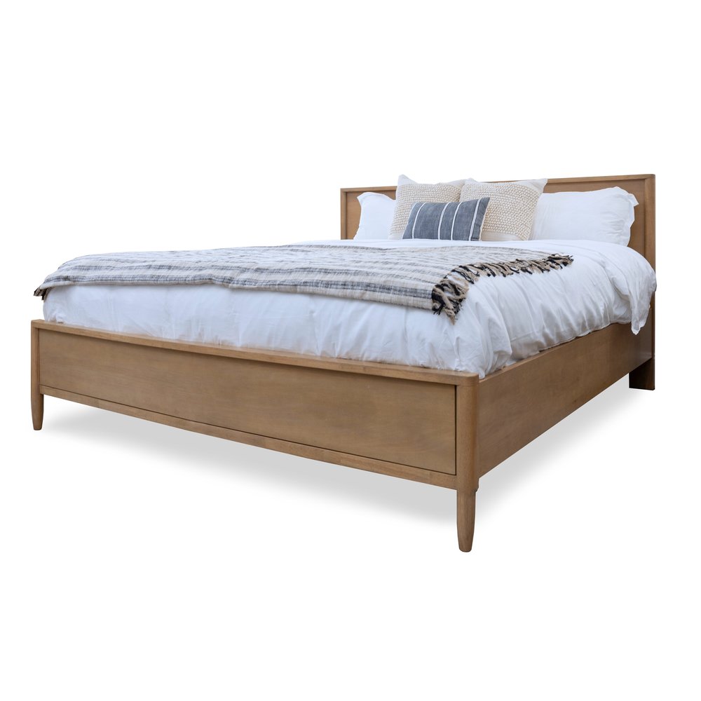Finn & Louise - Chatham - Bed - King - Warm Maple Finish - FL-B911KBED-MAPLE view 1