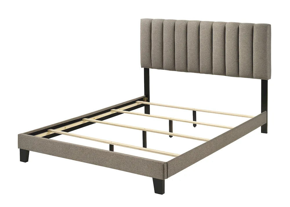 Furniture of America - Altimari - 5 Pc. Queen Bedroom Set w/ 2NS - Walnut - FM72026WN-Q-5PC-2NS view 2