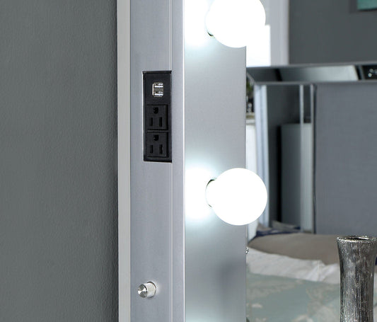 Furniture of America - Belladonna Mirror w/ USB in Silver - CM7417SV-M View 2