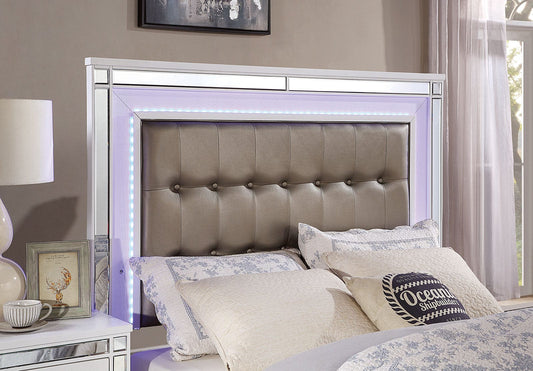 Furniture of America - Brachium Queen Bed in White - CM7977WH-Q-BED View 2