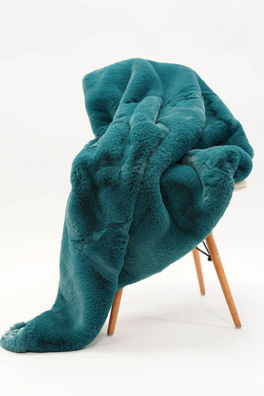 Furniture of America - Caparica Throw Blanket in Teal - TW4153 View 2