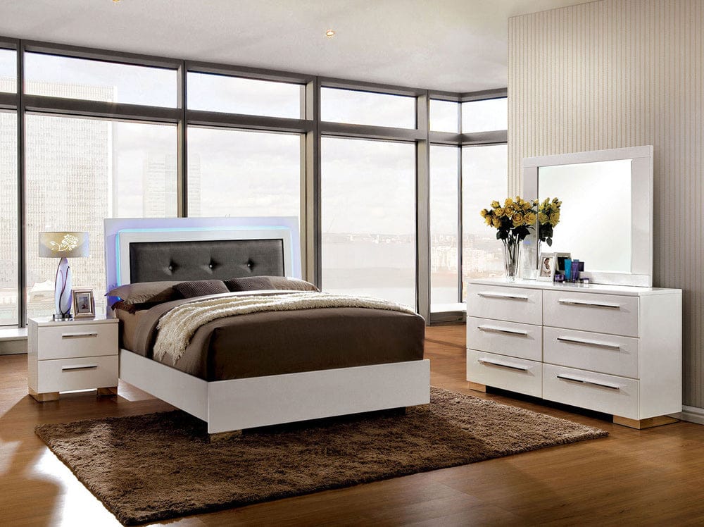 Furniture of America - Clementine 5 Pc. Queen Bedroom Set w/ 2NS in Glossy White - CM7201Q-5PC-2NS View 1