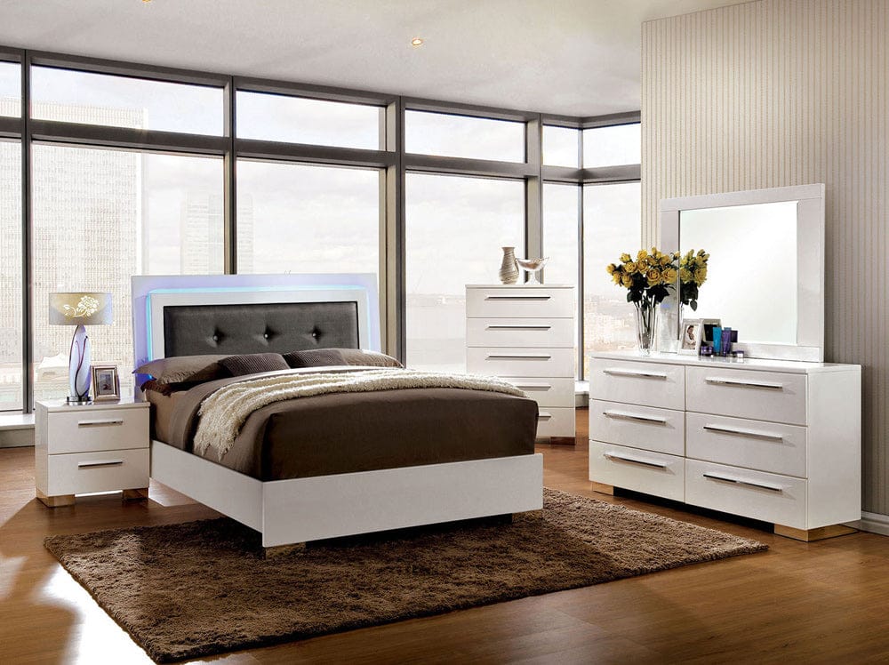 Furniture of America - Clementine 5 Pc. Queen Bedroom Set w/ Chest in Glossy White - CM7201Q-5PC-CHEST View 1