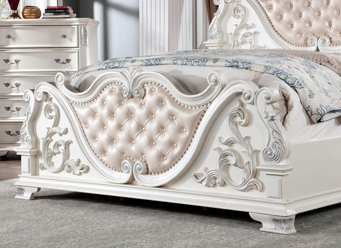 Furniture of America - Esparanza 5 Pc. Queen Bedroom Set w/ Chest in Pearl White - CM7478WH-Q-5PC-CHEST View 3