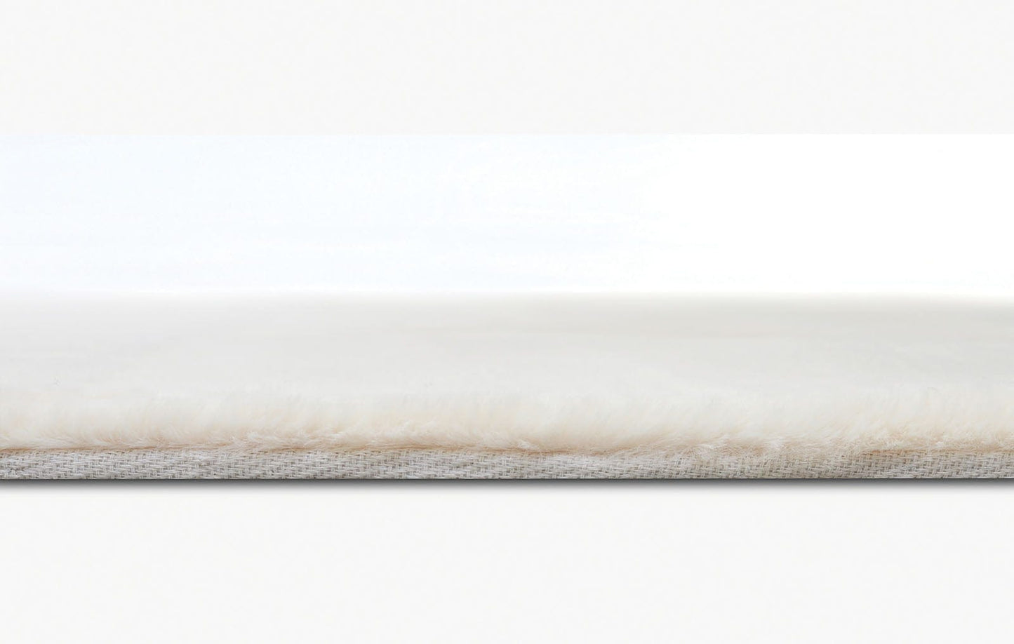Furniture of America - Famalica 5' X 7' Area Rug in Off-White - RG5137 View 5