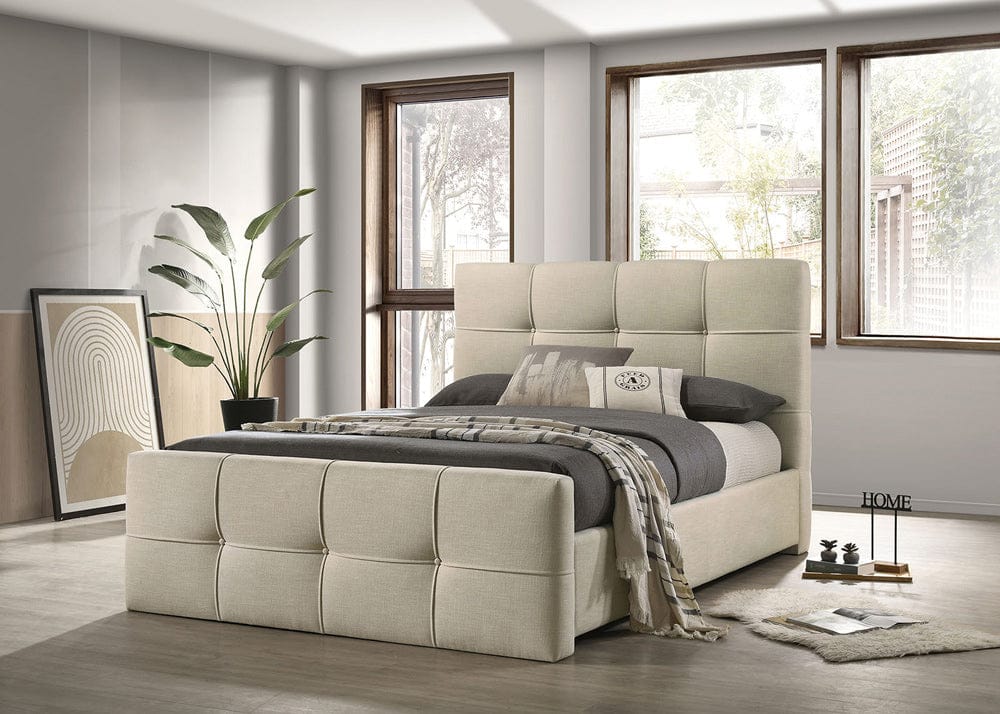 Furniture of America - Merced Queen Bed in Ivory - FM72007BG-Q-BED View 1