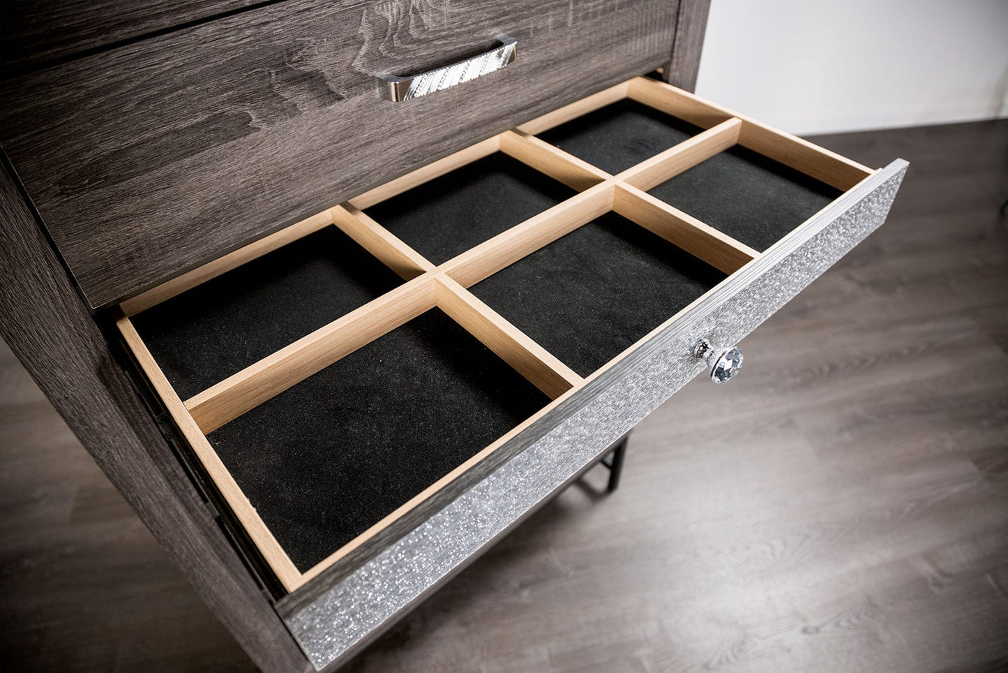 Furniture of America - Voleta Dresser in Gray - FM7212GY-D View 2