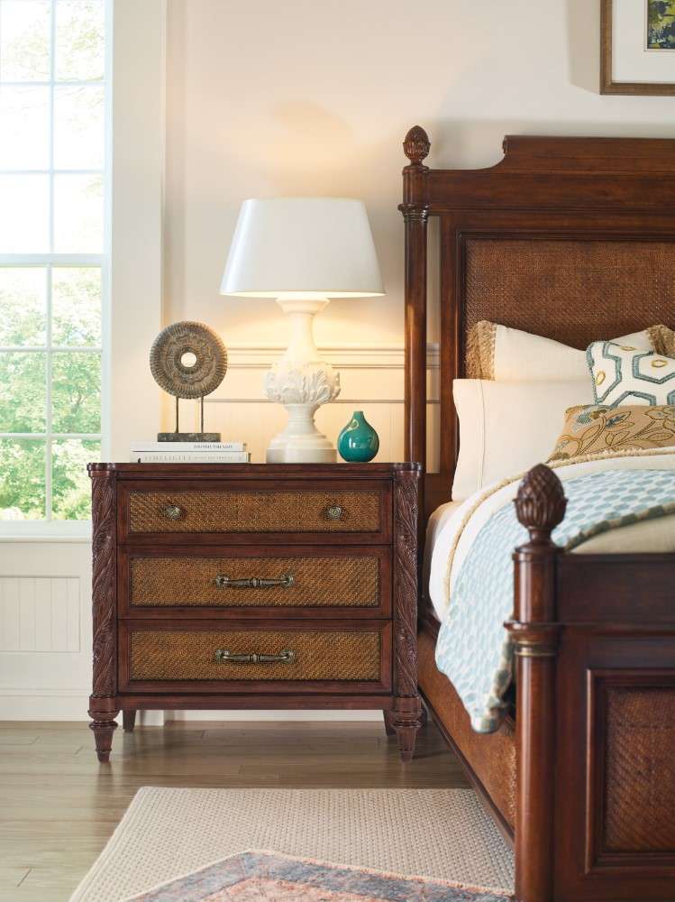 Hooker Furniture - Charleston Three-Drawer Nightstand - 6750-90316-85 veiw 6