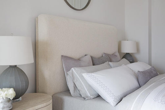 Hooker Furniture - Modern Mood Queen Upholstered Panel Bed - 6850-90950-80 veiw 2