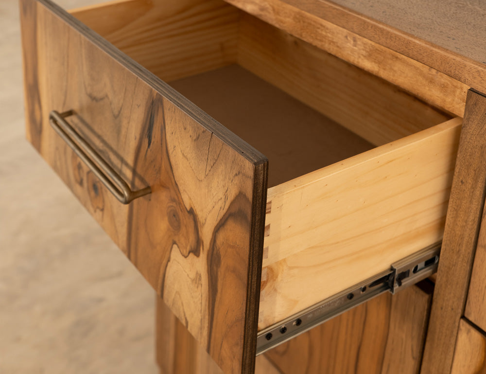 IFD - Balam - 5 Drawer, Chest - IFD4221CHT view 8