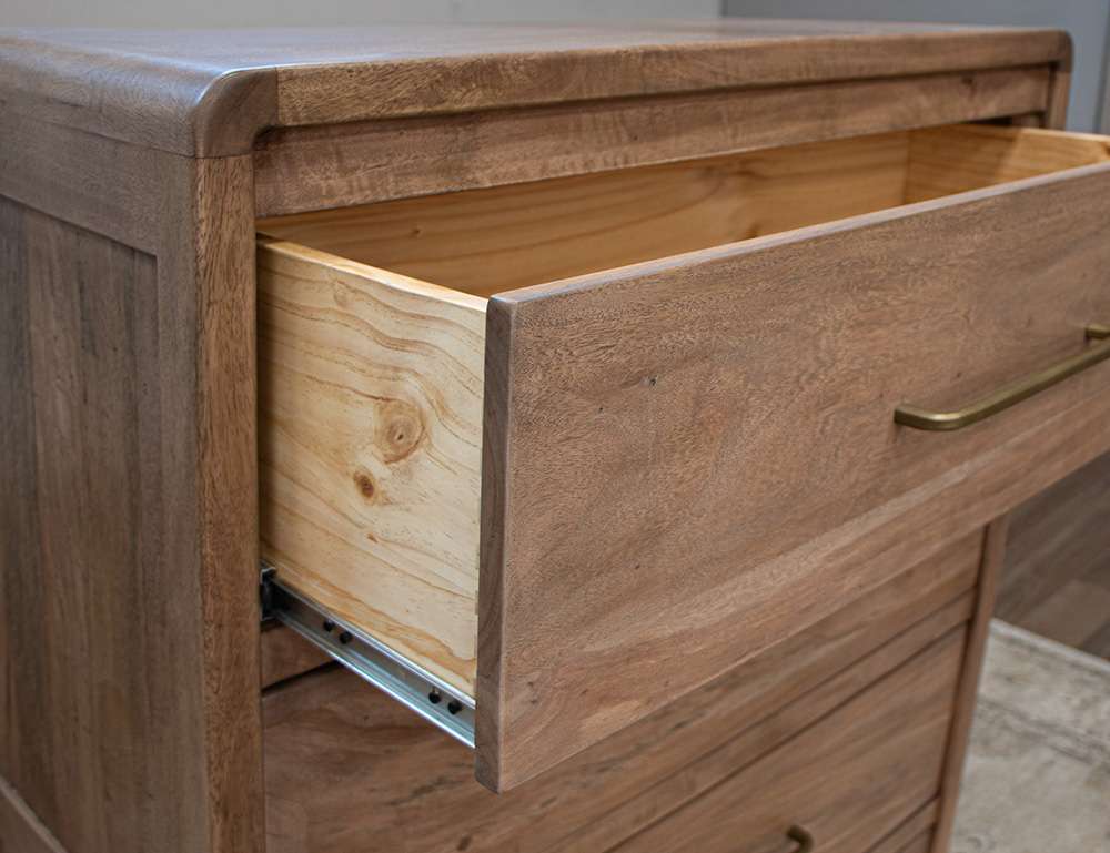 IFD - Mezquite - 4 Drawer Chest - IFD6621CHT veiw 2