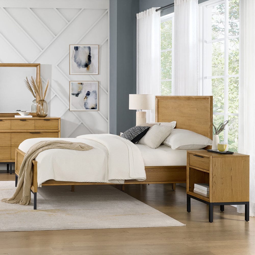Intercon Furniture - Newport Queen Bed in Natural Oak - NP-BR-5464Q-NTO-C view 3