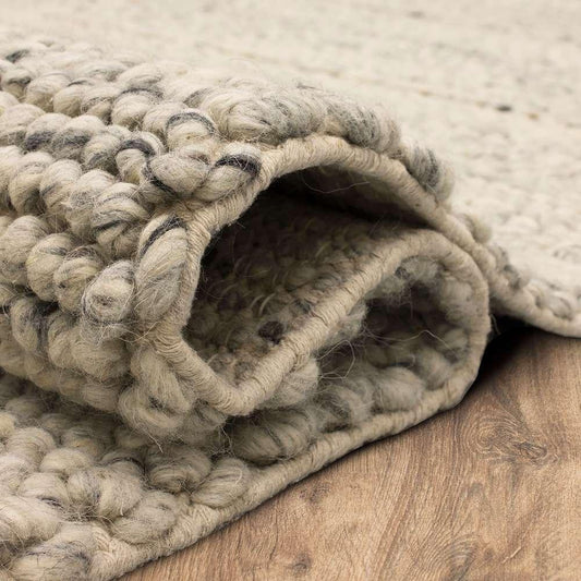 Karastan - Tableau Zaza Ivory 4 x 6 Area Rug - RG183-105-048072-IP veiw 2