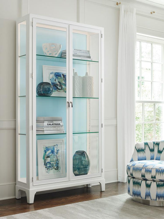 Lexington - Avondale Lakeshore Curio Sky Blue Back Panel, Alabaster - 415-864-LB veiw 2