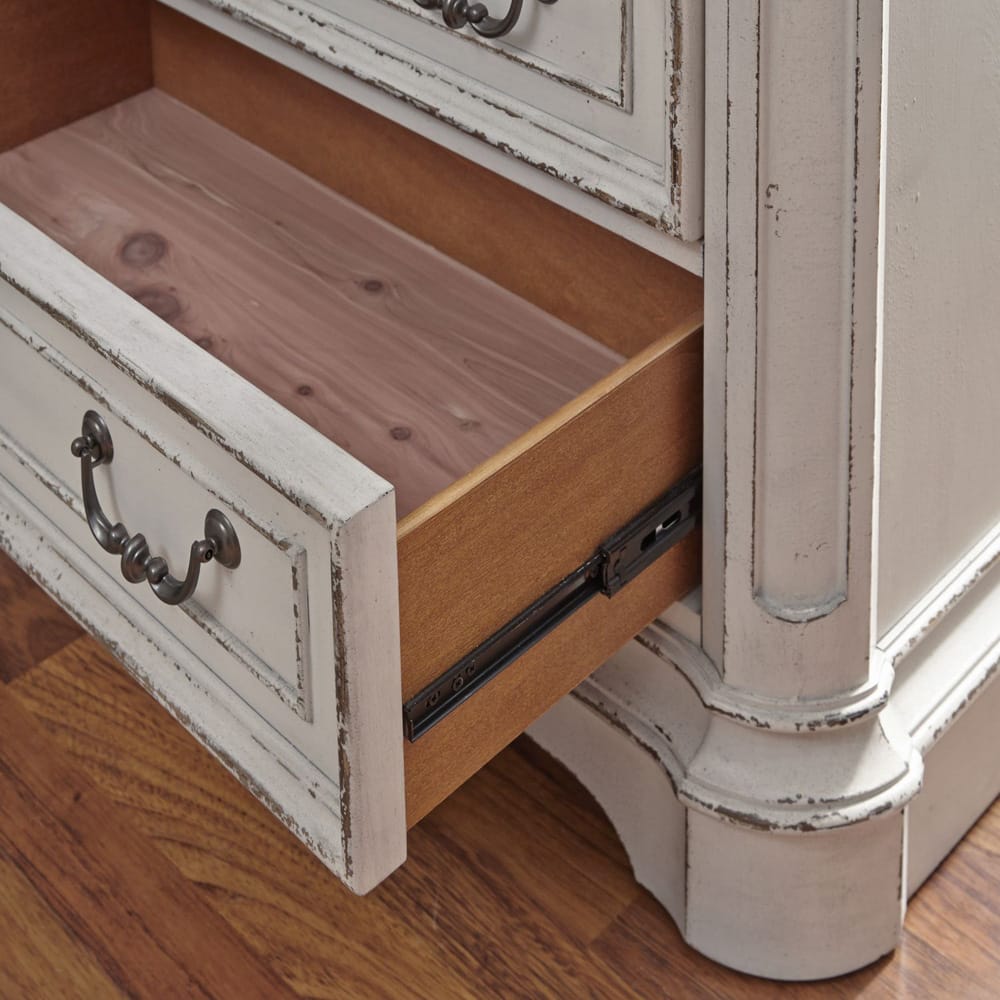 Liberty Furniture - Magnolia Manor Queen Uph Sleigh Bed, 2 Bedside Chests - 244-BR-QUSL2BSC view 9