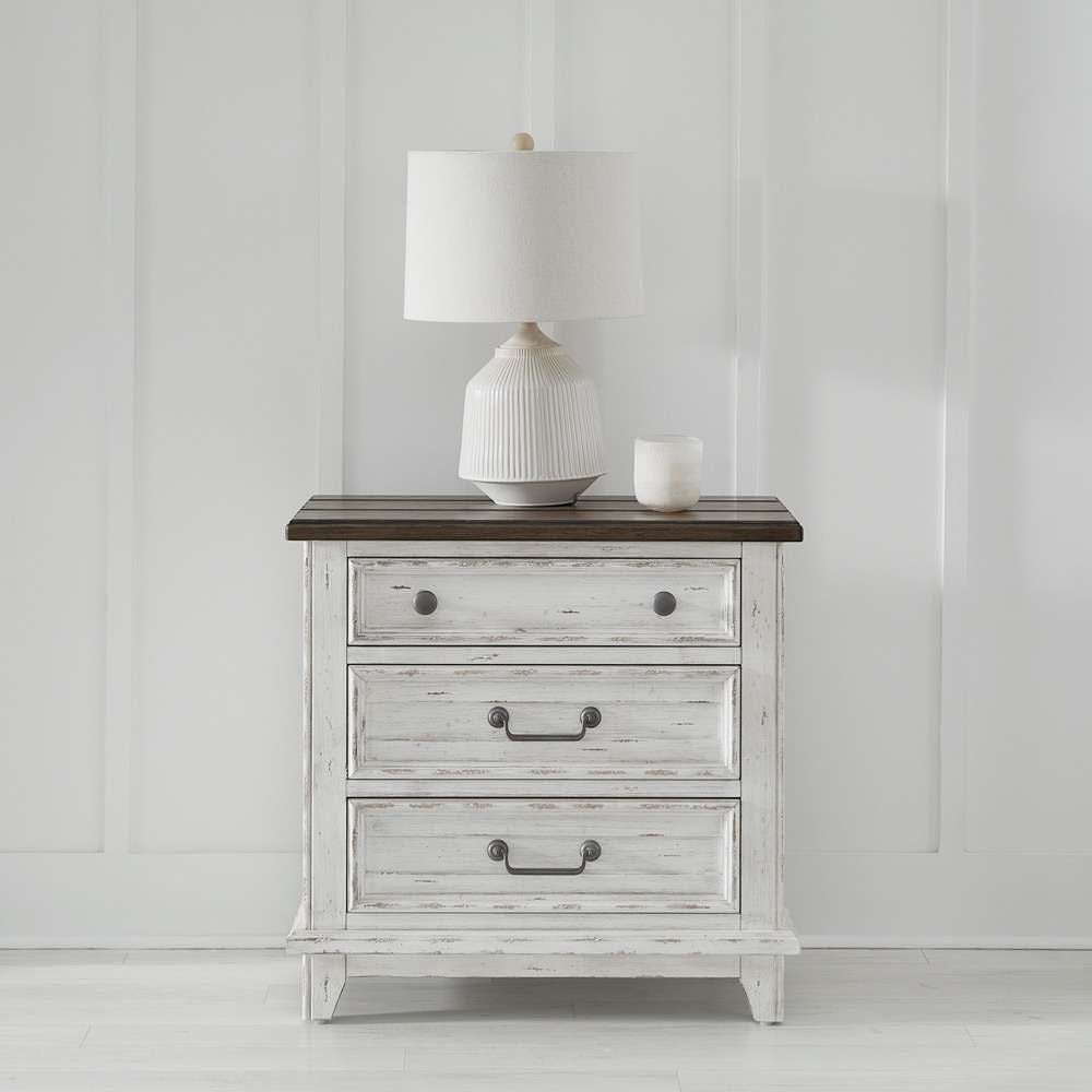 Liberty Furniture - River Place 3 Drawer Nightstand with Charging Station - 237-BR61 veiw 1