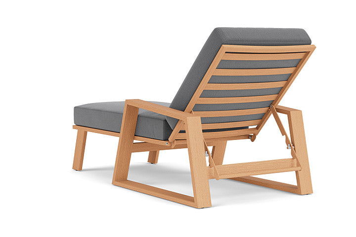 Lloyd Flanders - Pursuit Pool Chaise In Toffee Cream Finish With Remy Graphite Fabric - 4520201882003 view 2