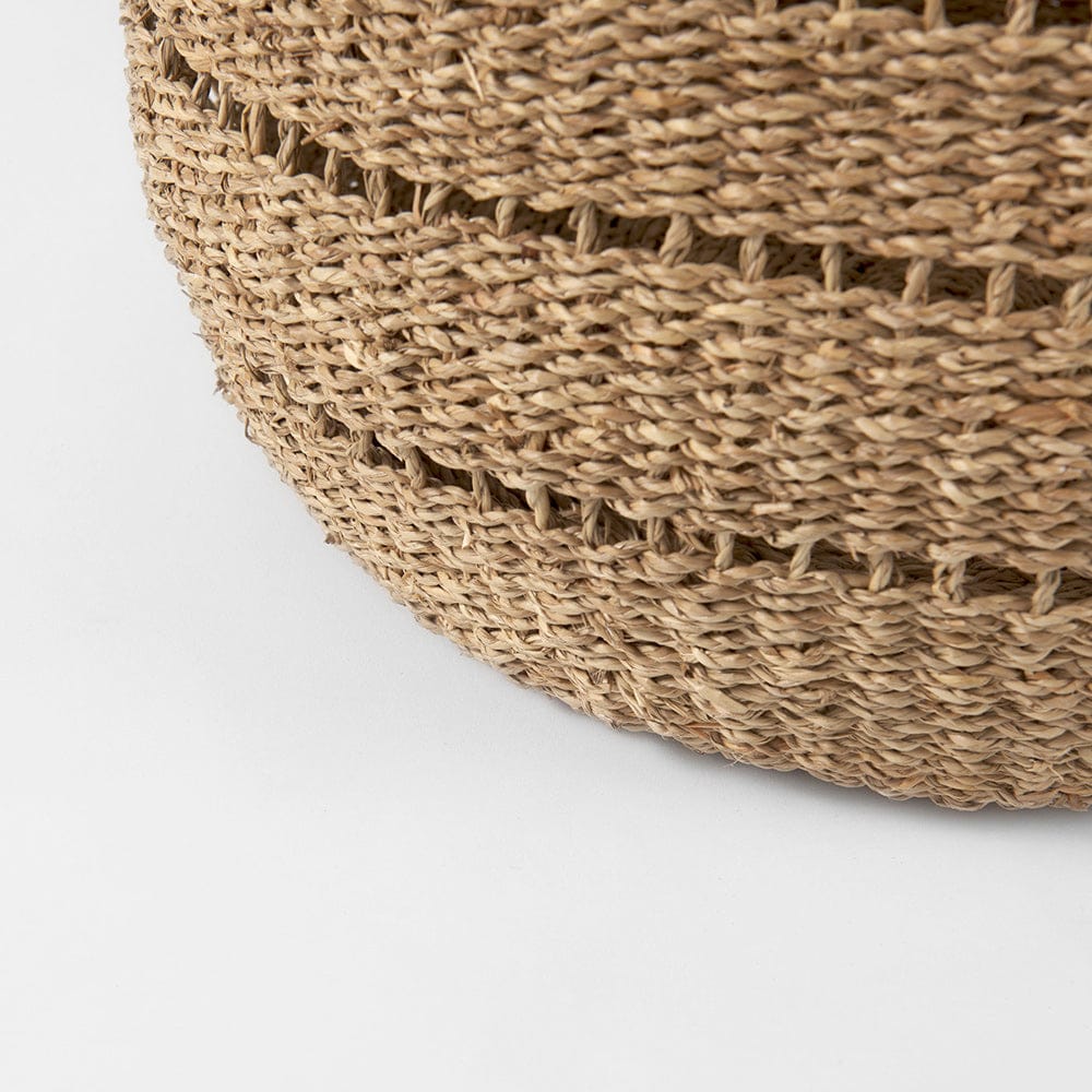 Mercana - Hayes 17.7L x 17.7W x 11.8H Medium Brown Seagrass Round Basket with Stripe Pattern (Set of 2) - 69589 view 7