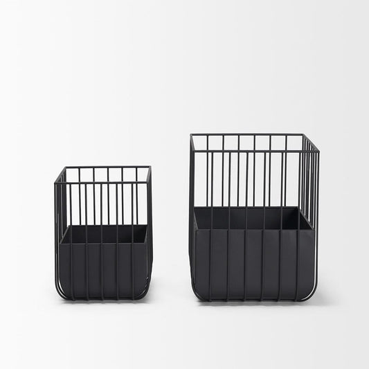 Mercana - Verna Matte Black Wire Cage Metal Planters (Set of 2) - 70536_CLOSEOUT view 2