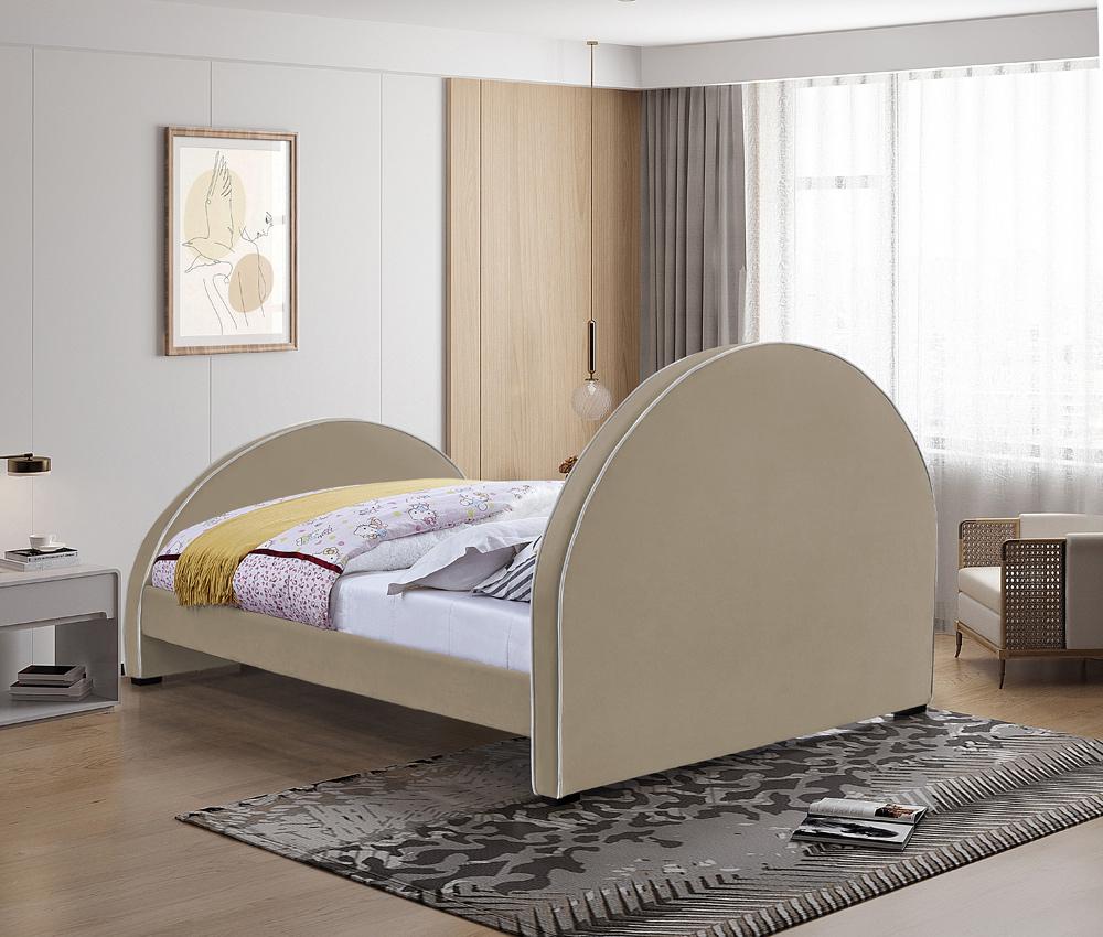 Meridian Furniture - Brody Beige Velvet Queen Bed - BrodyBeige-Q veiw 6