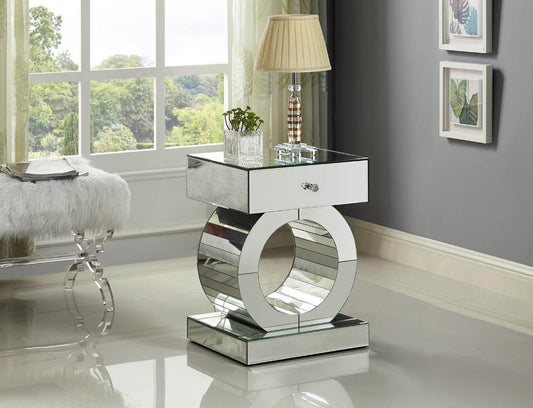 Meridian Furniture - Jocelyn End Table - 227-E veiw 2
