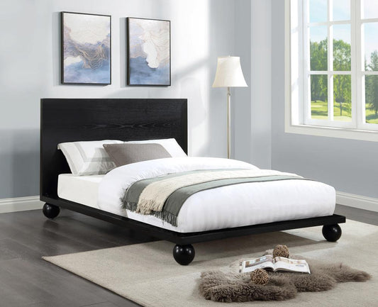 Meridian Furniture - Kent Black Queen Bed - KentBlack-Q veiw 2