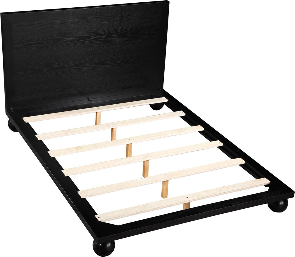 Meridian Furniture - Kent Black Queen Bed - KentBlack-Q veiw 7
