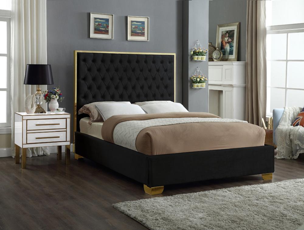 Meridian Furniture - Lana Black Velvet Full Bed - LanaBlack-F veiw 2