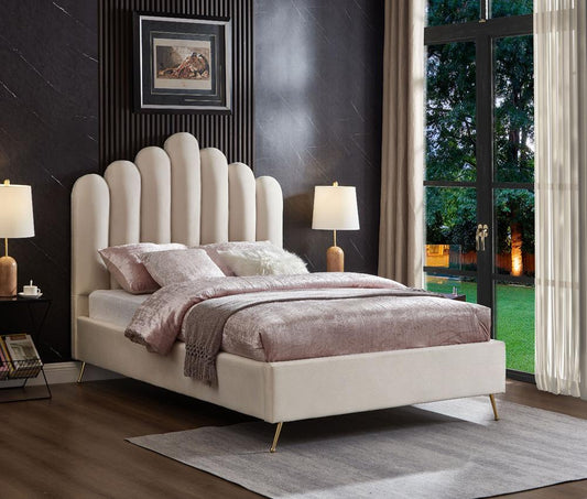 Meridian Furniture - Lily Cream Velvet Full Bed - LilyCream-F veiw 2