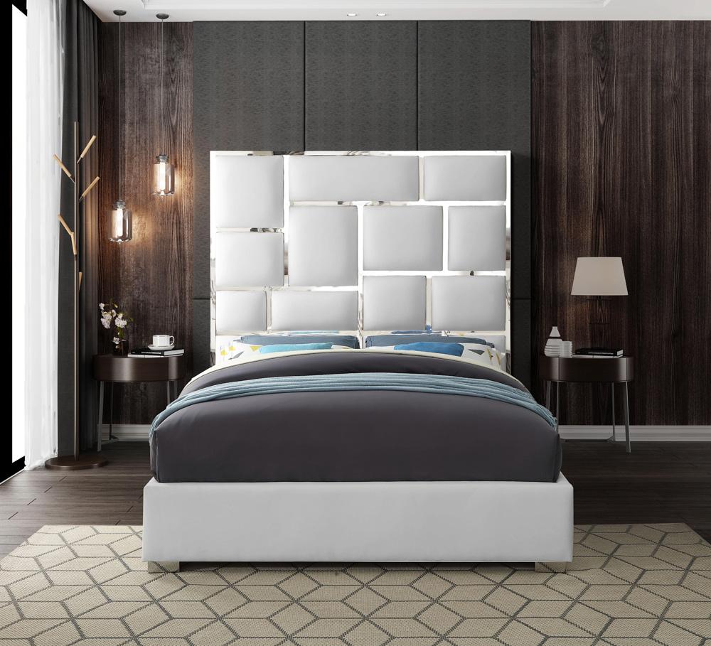 Meridian Furniture - Milan White Vegan Leather King Bed - MilanWhite-K veiw 4
