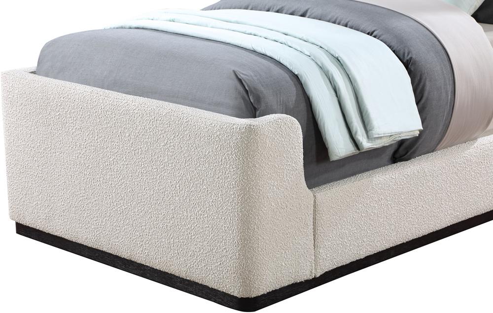 Meridian Furniture - Oliver Cream Boucle Fabric Twin Bed - OliverCream-T veiw 7