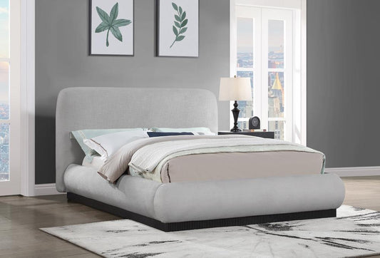 Meridian Furniture - Rigby Grey Linen Textured Fabric King Bed - B1278Grey-K veiw 2