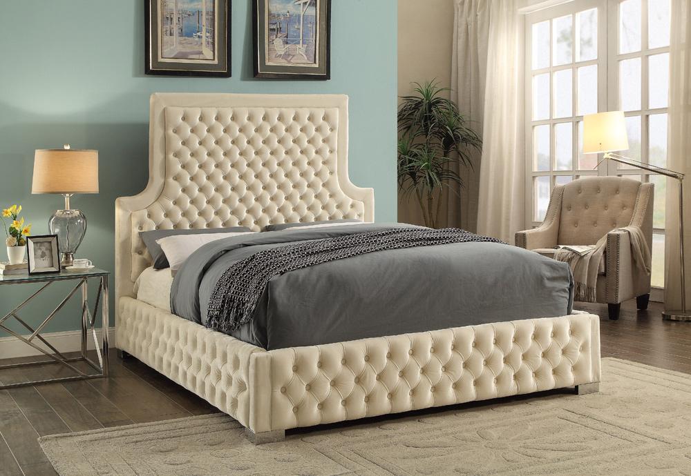 Meridian Furniture - Sedona Cream Velvet King Bed - SedonaCream-K veiw 2